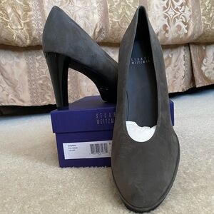 Stuart Weitzman Choker Pump